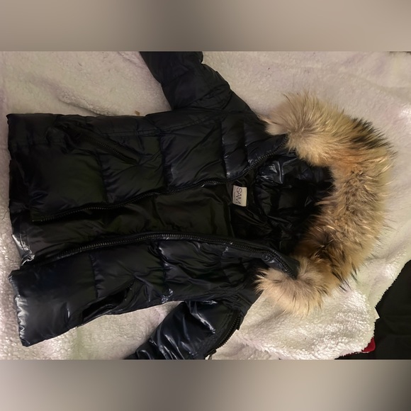 Sams Coat Size SMALL 🫶🏽 WORN TWICE - Picture 5 of 6
